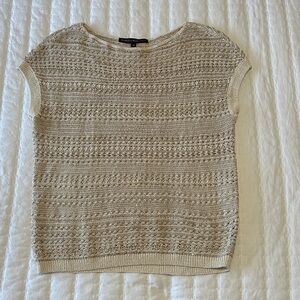 White House Black Market Tan Gold Sequin Sparkle Knit Crochet Top Cap Sleeve XS